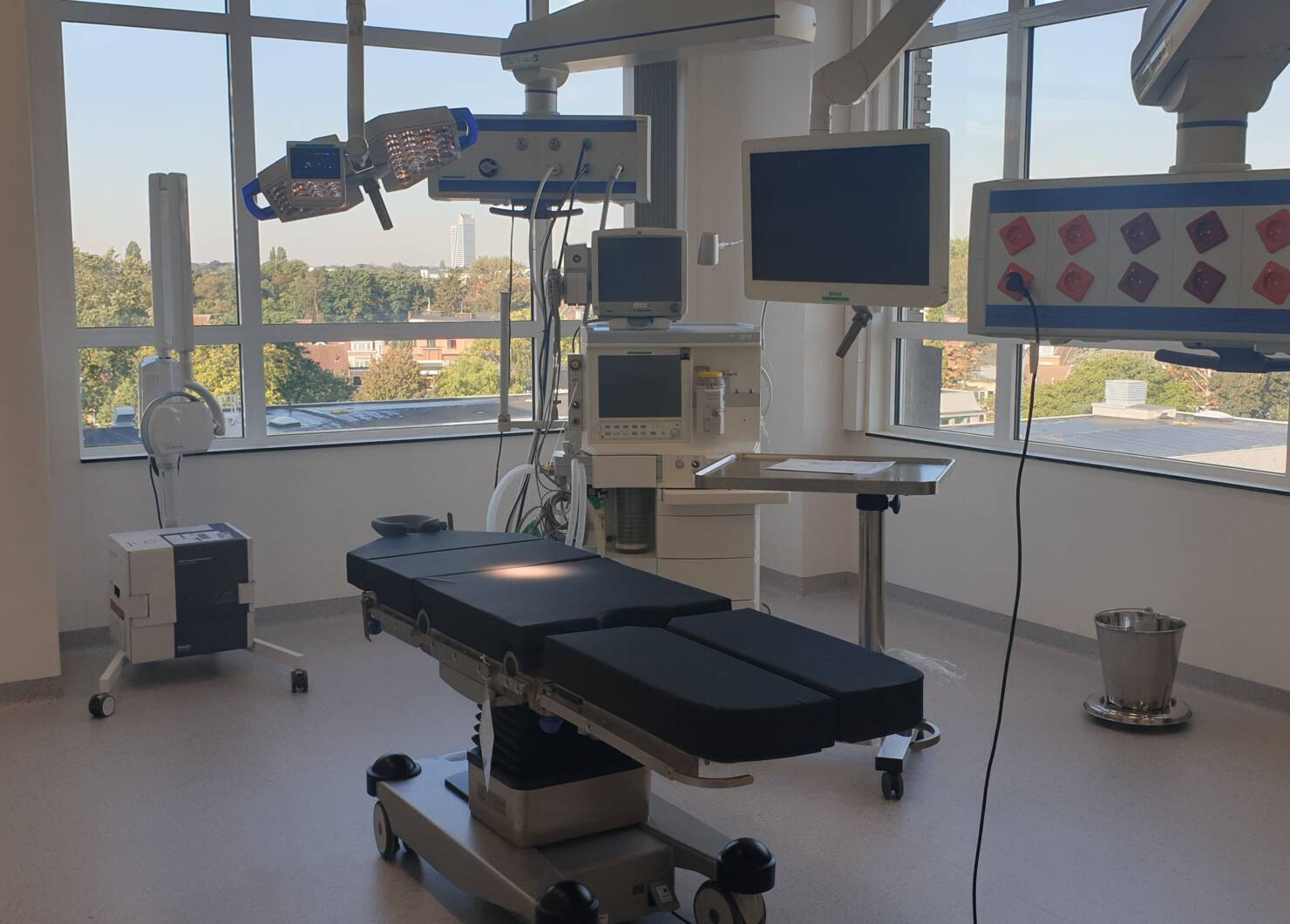 5 nouvelles salles de soins à UZ de Gand